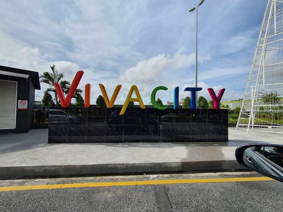 Lovely Vivamall City View With 2 Card Lv12 Kuching Exterior foto